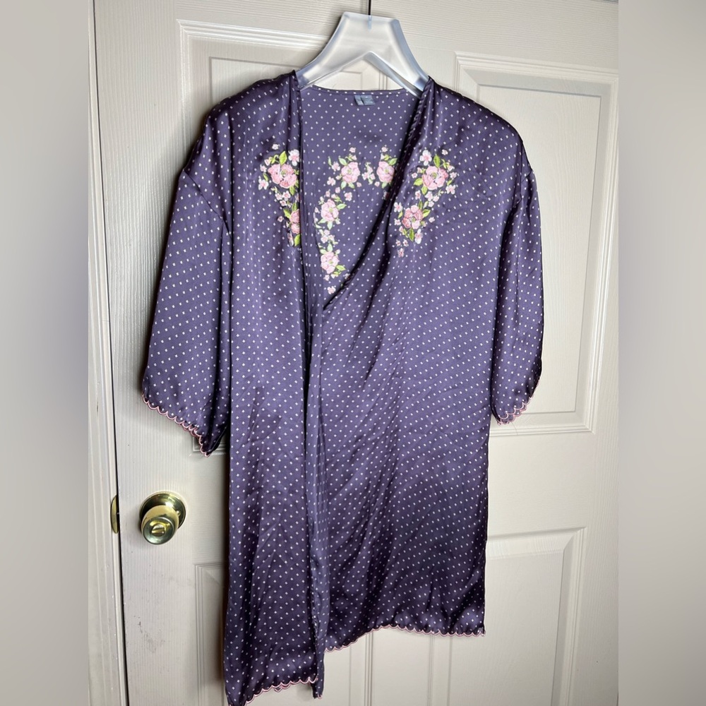 Chelsea 28 Floral Robe M